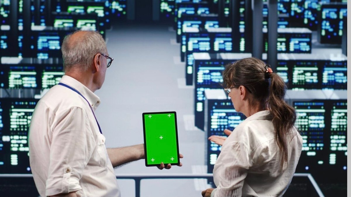 Data Center Decommissioning: The Complete 2026 Guide