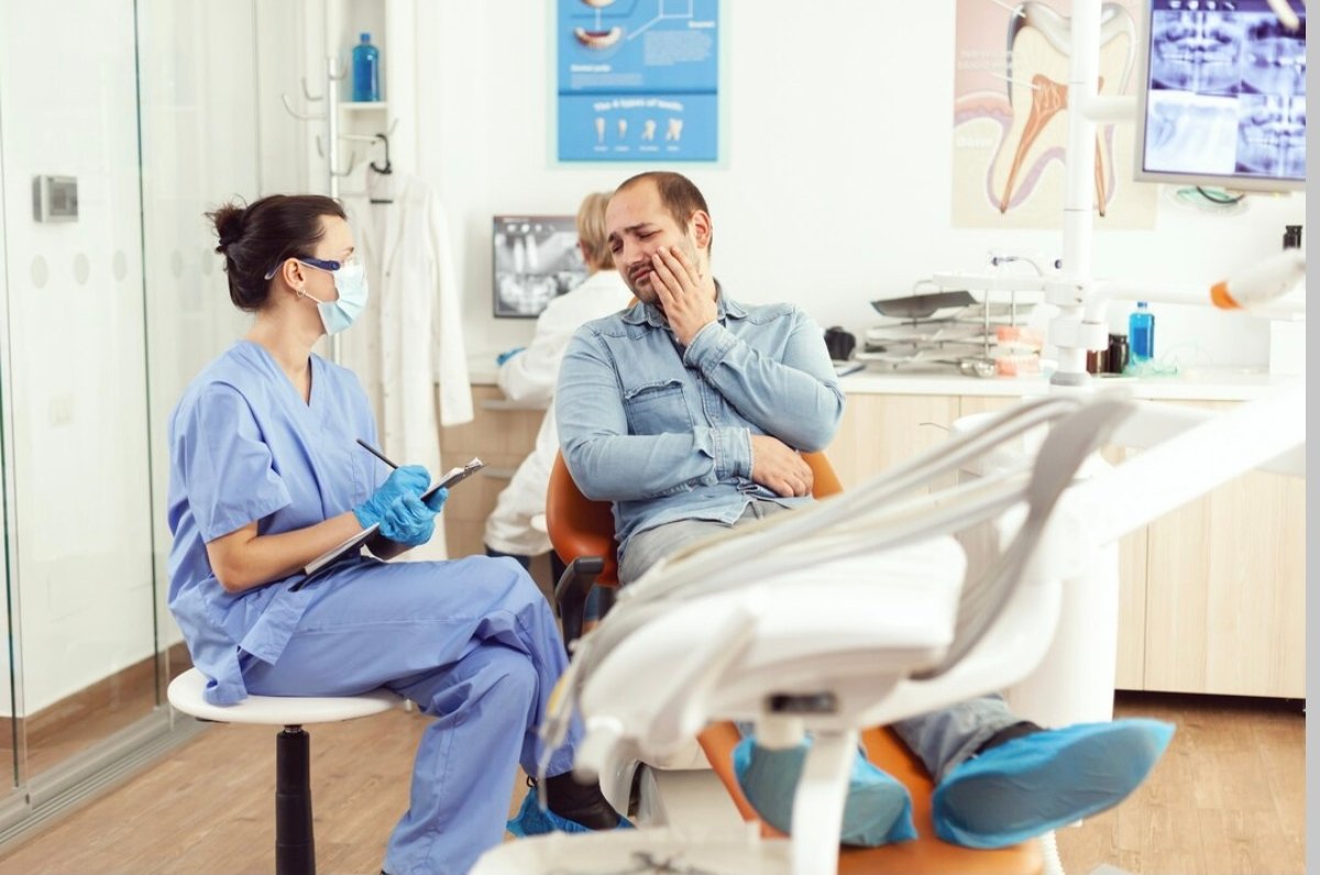 How Dentists Treat Sudden Dental Trauma
